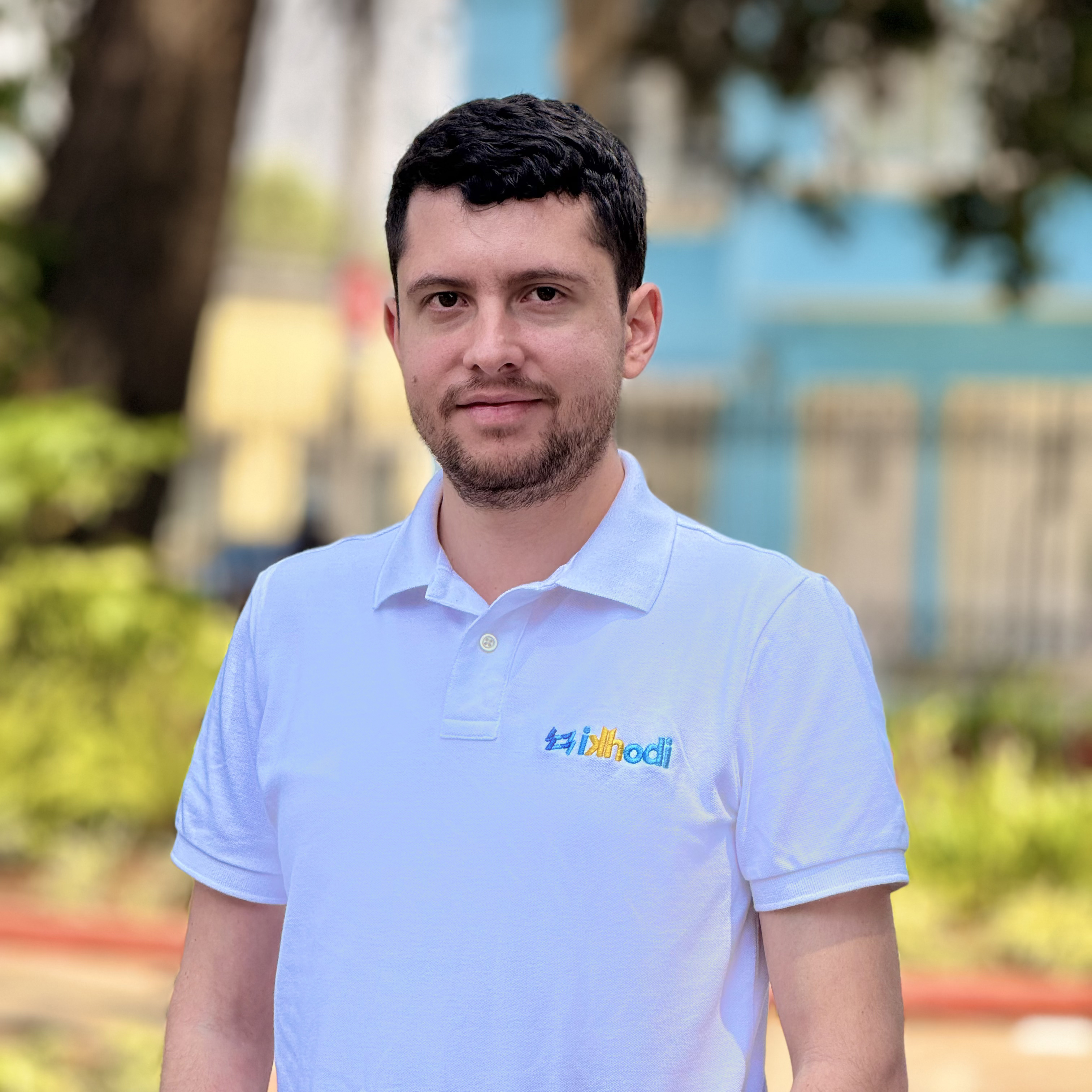 Tercer miembro de ikhodi